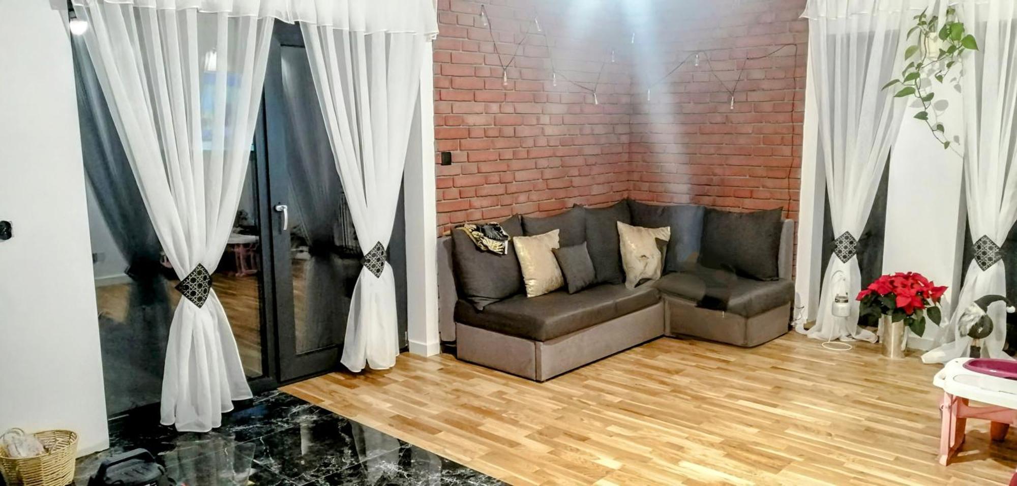 Zajazd U George'A Ziebice Exteriér fotografie